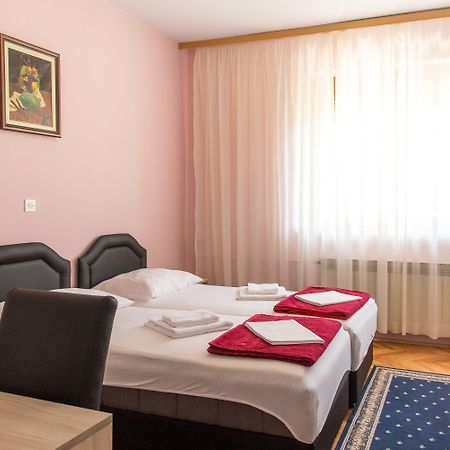 Guesthouse Blue Coast Budva Exteriör bild