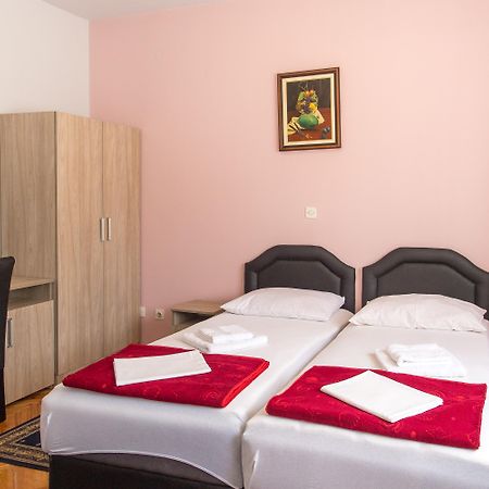 Guesthouse Blue Coast Budva Exteriör bild