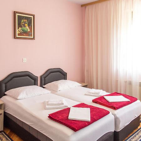 Guesthouse Blue Coast Budva Exteriör bild