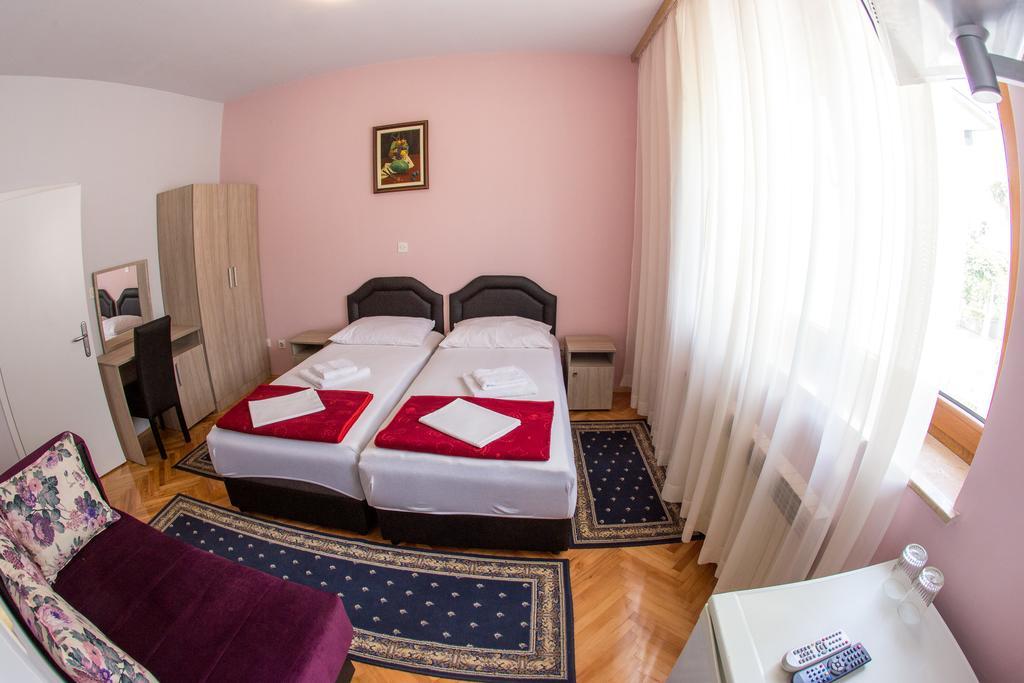 Guesthouse Blue Coast Budva Exteriör bild